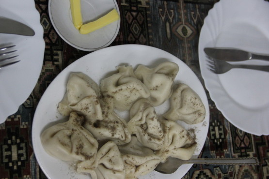 アルメニア料理　ヒンガリ